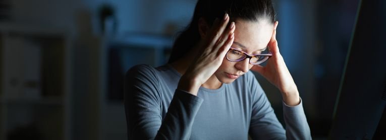 Hábitos Saludables en el Mundo Profesional: Estrategias para Manejar el Estrés Diario