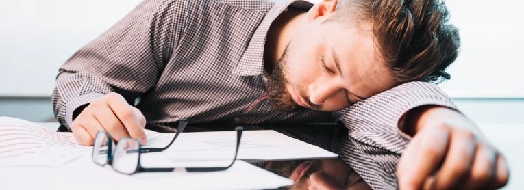 La Importancia del Sueño en la Productividad Laboral